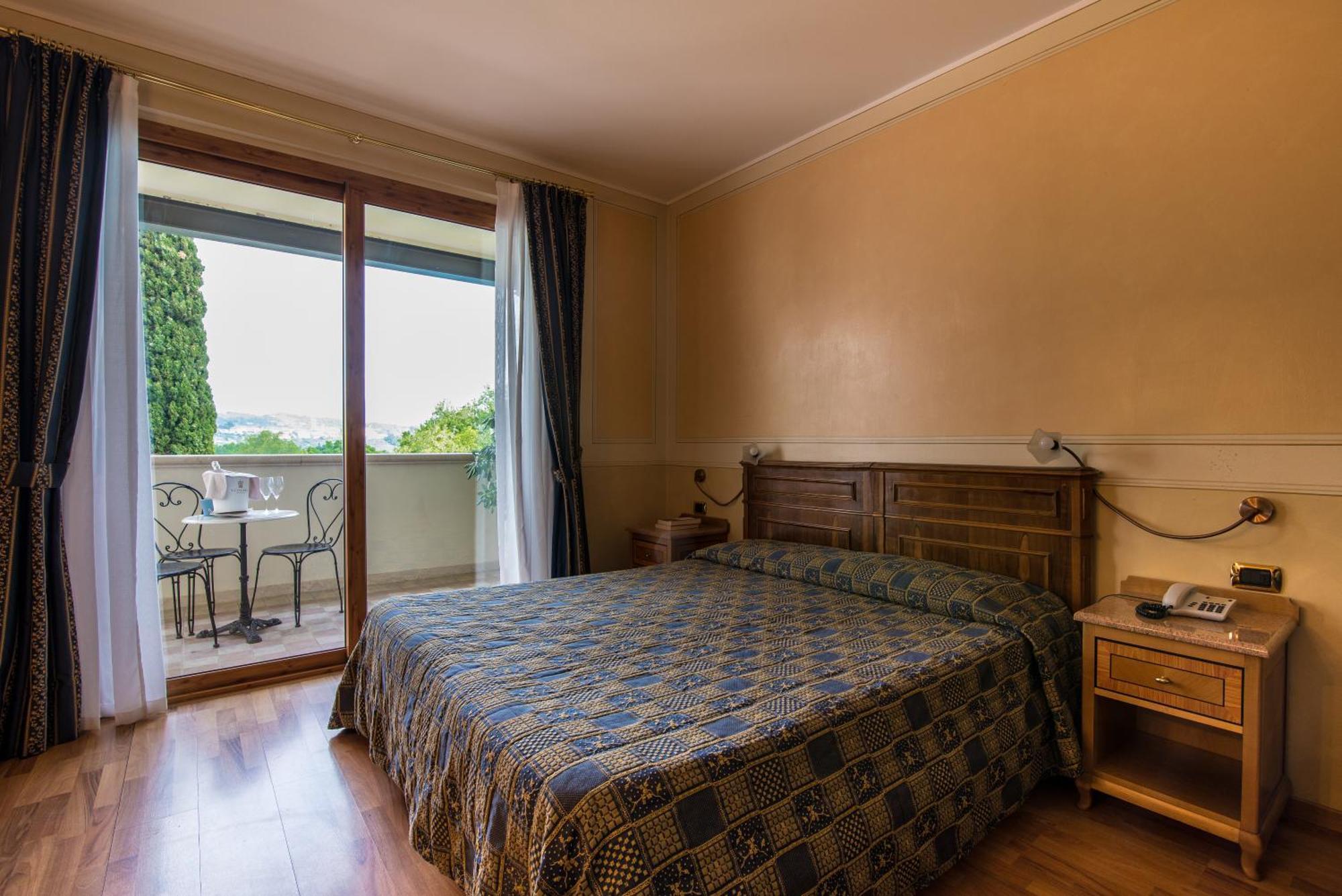 Hotel Porta Del Sole Soiano Del Lago Εξωτερικό φωτογραφία
